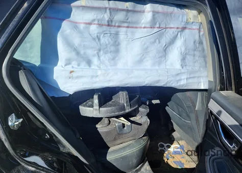 2020 Subaru Outback Onyx Edition Xt z USA, uszkodzony, nr VIN 4S4BTGKD0L3121277